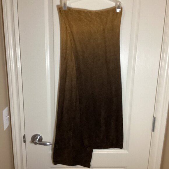 Danier Canada Women's Long Scarf Brown Corduroy Style Winter Unisex Earthy Color - Picture 4 of 9